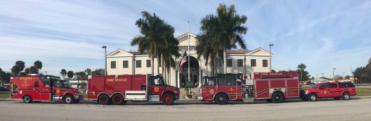 Apparatus in front of Historic Courthouse